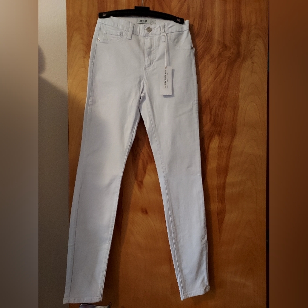 Just Black Women's Skinny Jeans in Light Blue